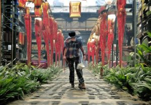 哈雷斯彻迎战狼堡争夺关键三分双方全力以赴力争胜利